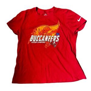 Nike NFL Tampa Bay Buccaneers Women's MD Graphic T-shirt